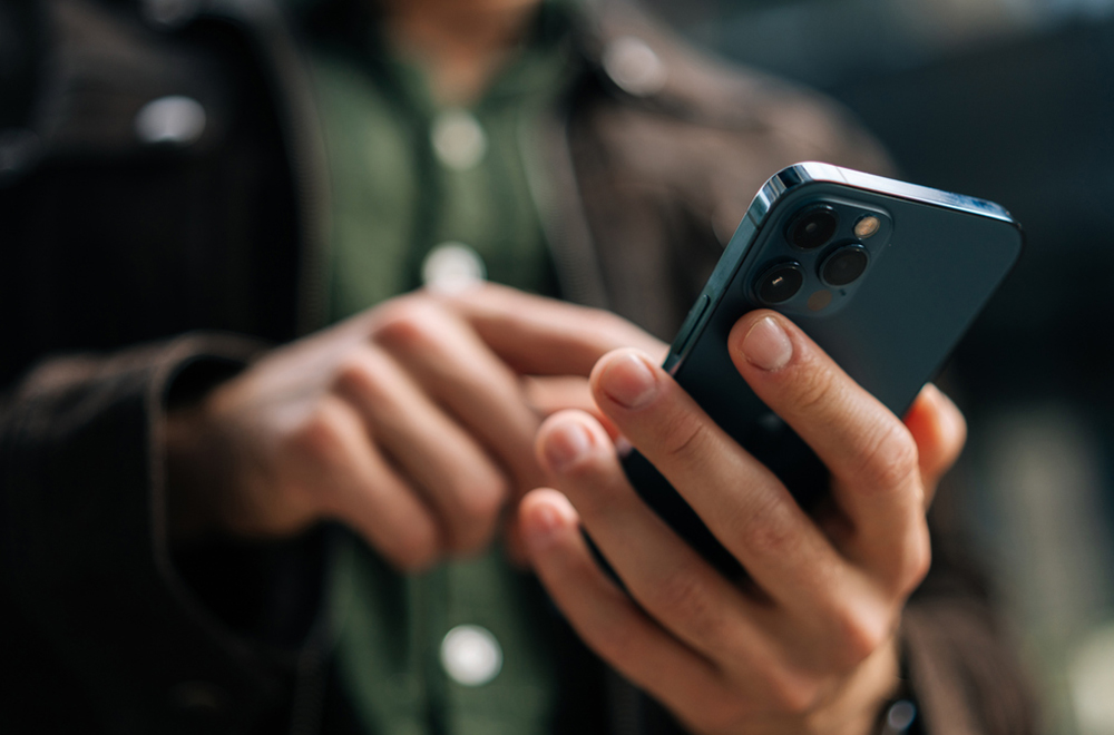 Mobile Communications and Devices
